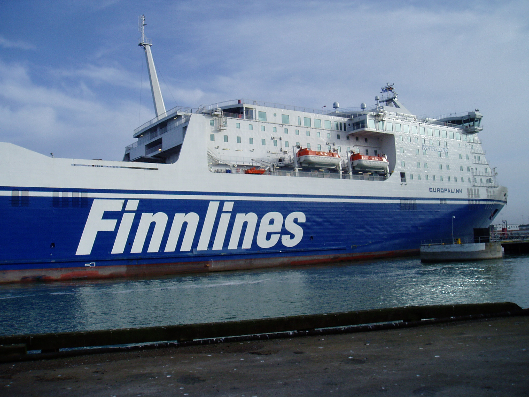 Finnlinesin tilinpäätös 2020: Varustamo investoi 0,5 miljardia euroa vihreän teknologian aluksiin ja pitkäjänteiseen kasvuun