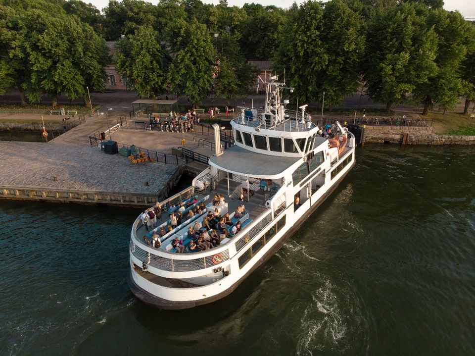 Suomenlinnan Liikenne täyttää 75 vuotta – Vuosittain yli 2 miljoonaa matkustajaa