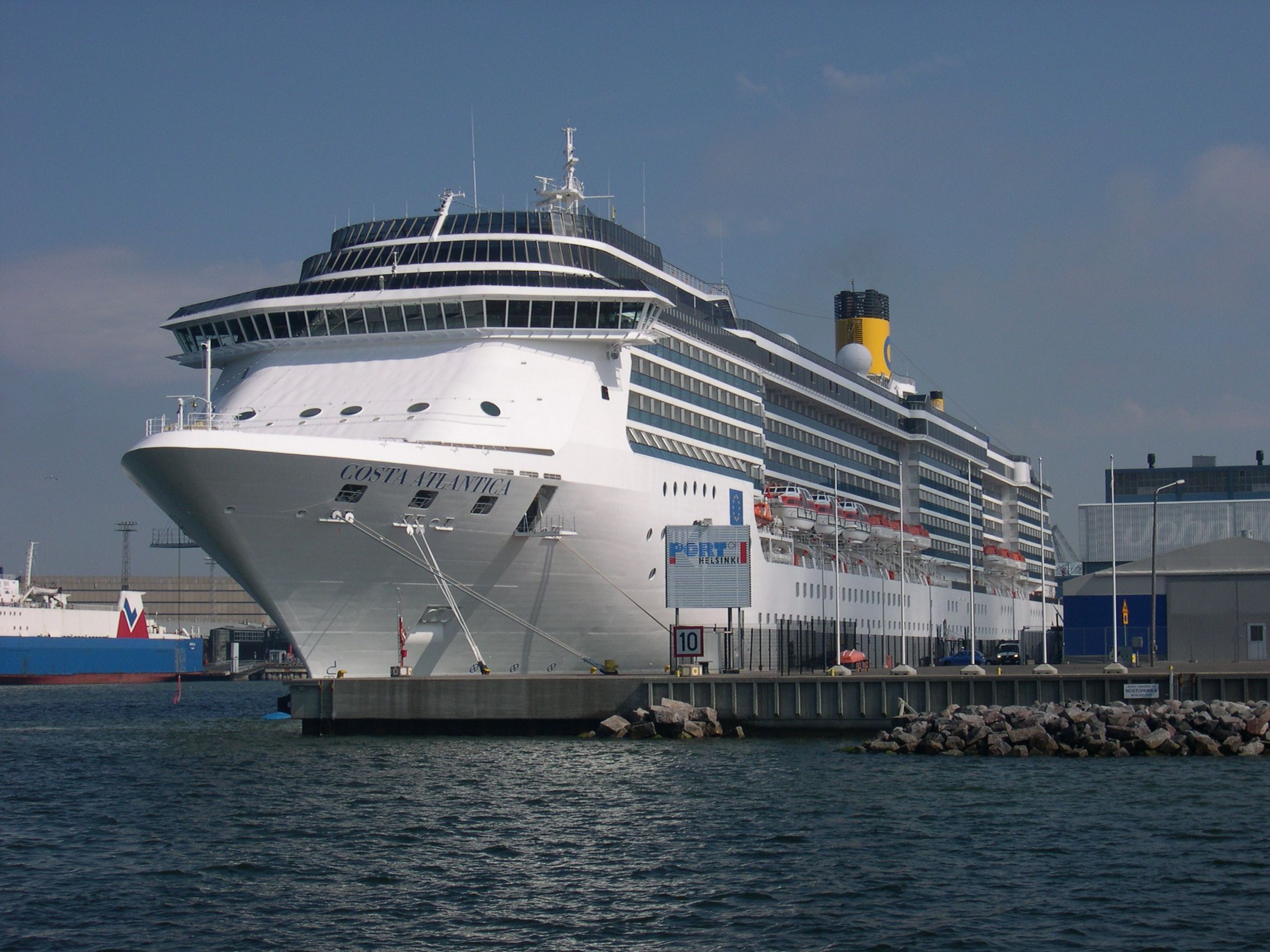 Merikuljetusten määrä väheni 2 % vuoden takaisesta helmikuussa 2026